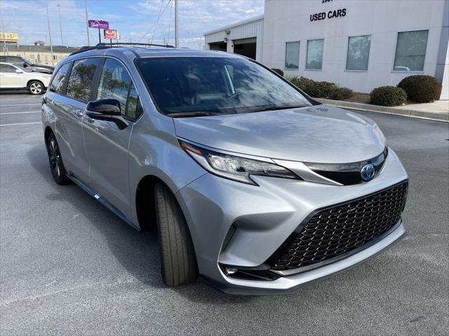 used 2023 Toyota Sienna car, priced at $45,445