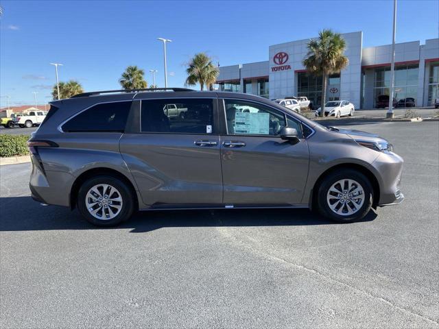 new 2024 Toyota Sienna car, priced at $45,873