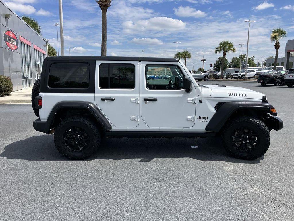 used 2021 Jeep Wrangler Unlimited car, priced at $26,901