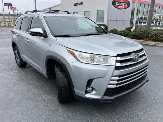 used 2018 Toyota Highlander car, priced at $24,901