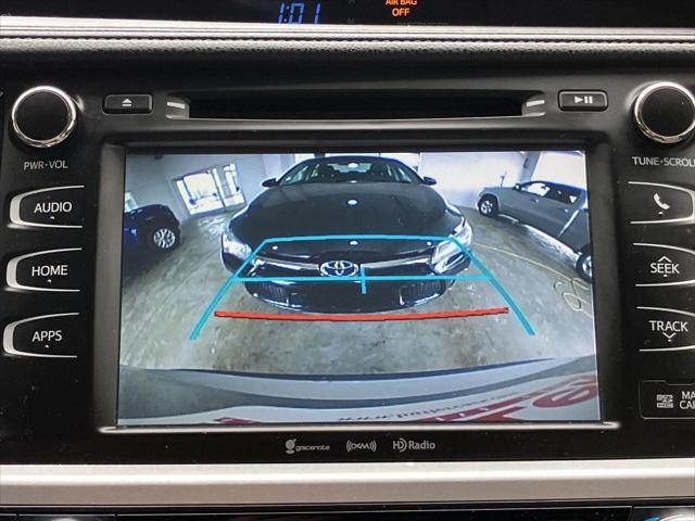 used 2018 Toyota Highlander car, priced at $24,901