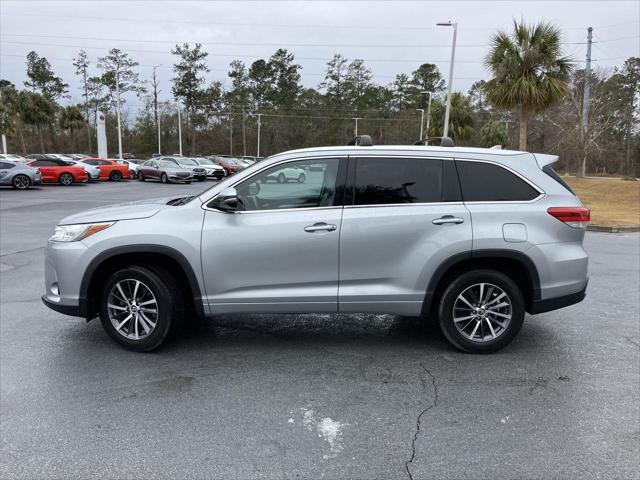 used 2018 Toyota Highlander car, priced at $24,901