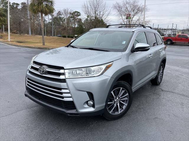 used 2018 Toyota Highlander car, priced at $24,901