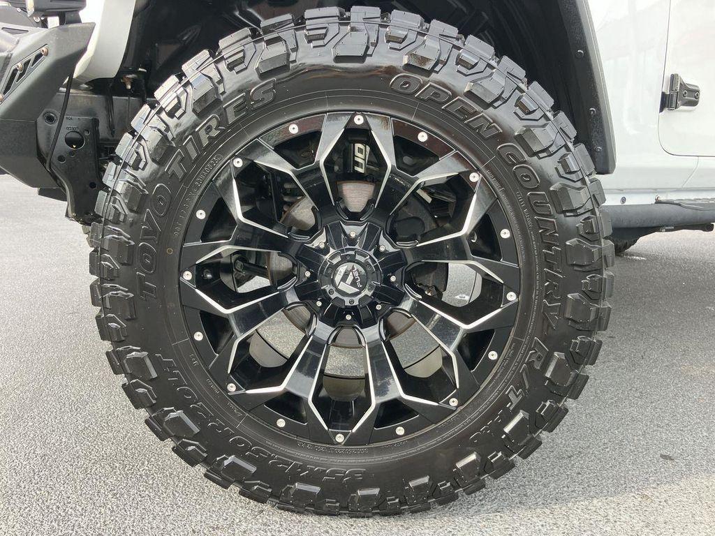 used 2018 Jeep Wrangler Unlimited car, priced at $28,291