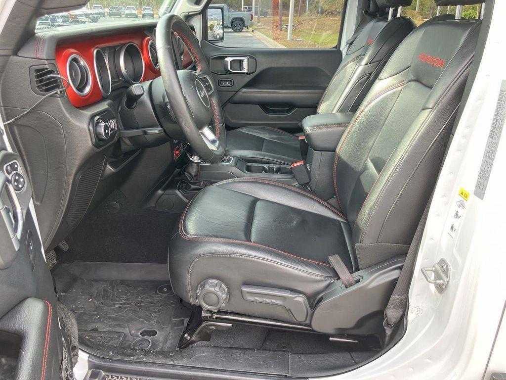 used 2018 Jeep Wrangler Unlimited car, priced at $28,291