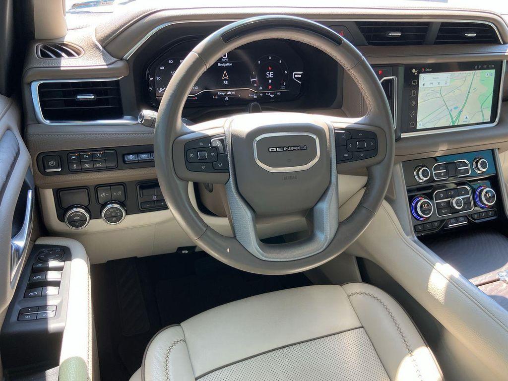 used 2023 GMC Yukon car, priced at $63,902