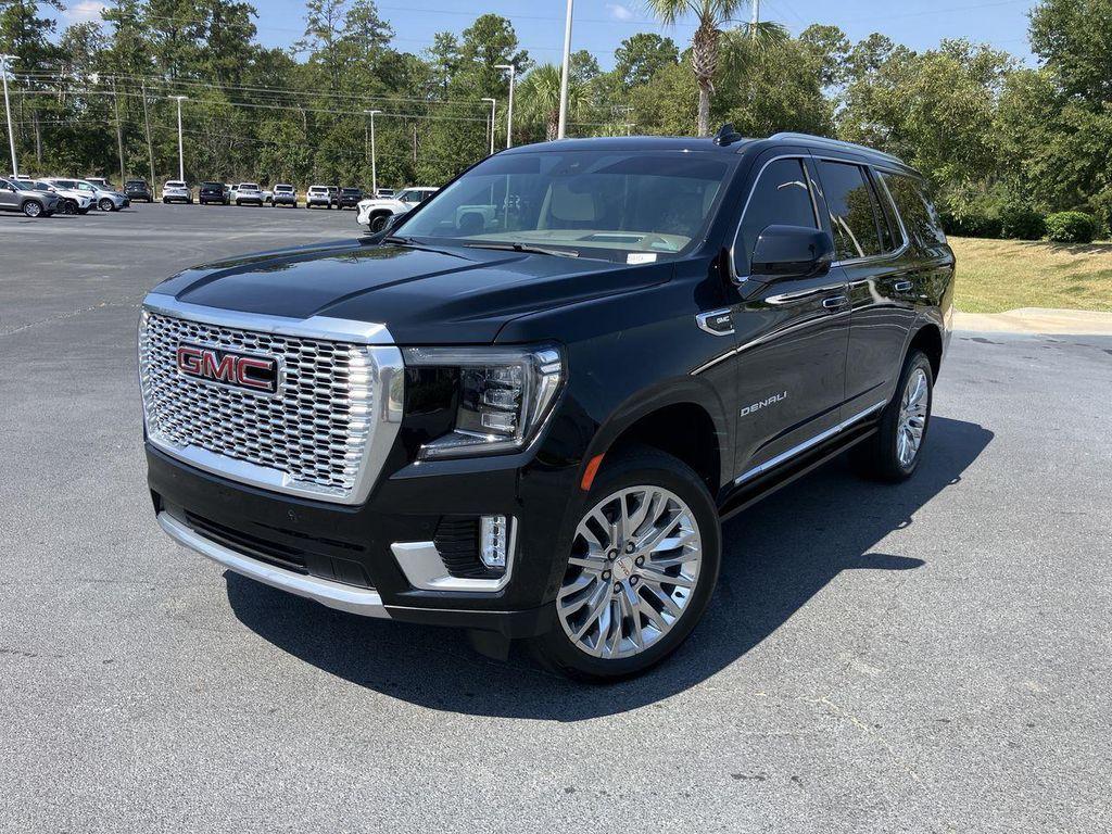 used 2023 GMC Yukon car, priced at $63,902