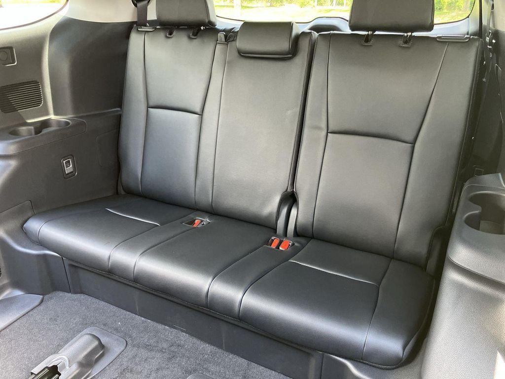 new 2025 Toyota Highlander car, priced at $49,554