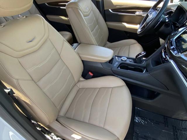 used 2024 Cadillac XT6 car, priced at $64,892