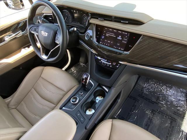 used 2024 Cadillac XT6 car, priced at $64,892
