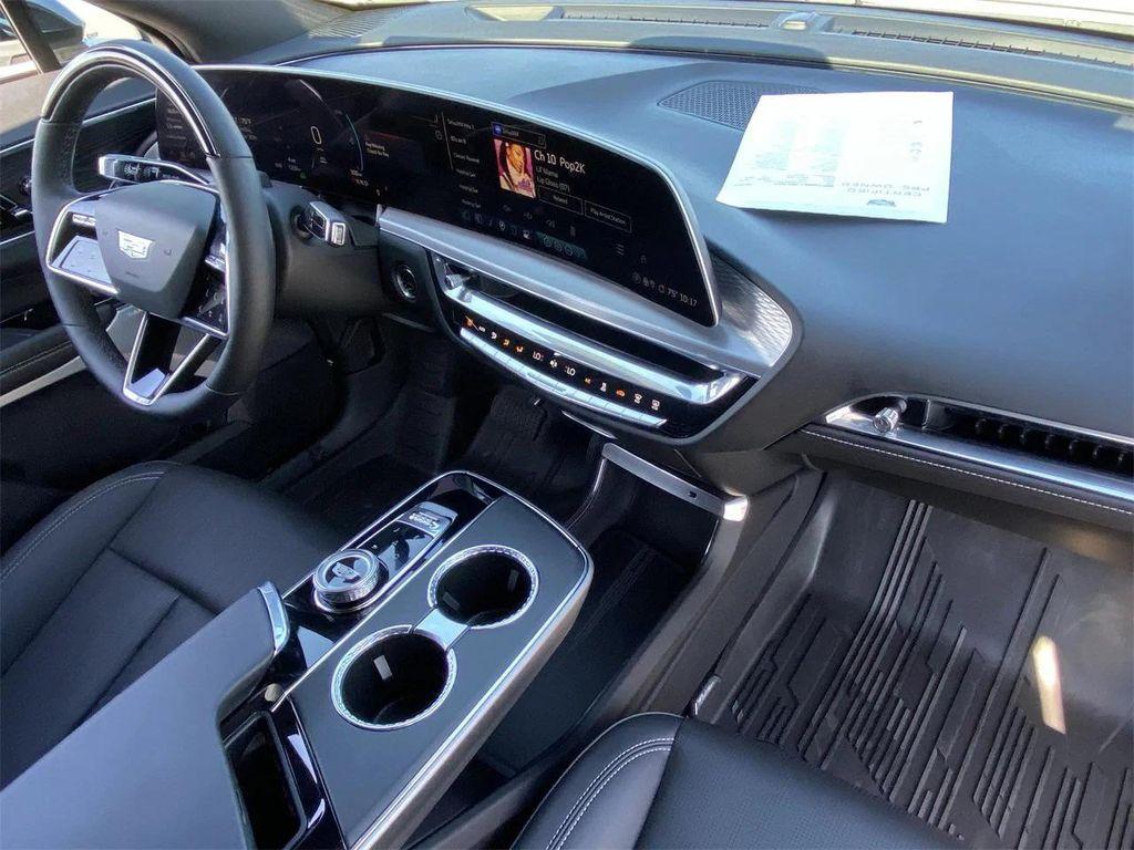 used 2024 Cadillac LYRIQ car, priced at $51,487