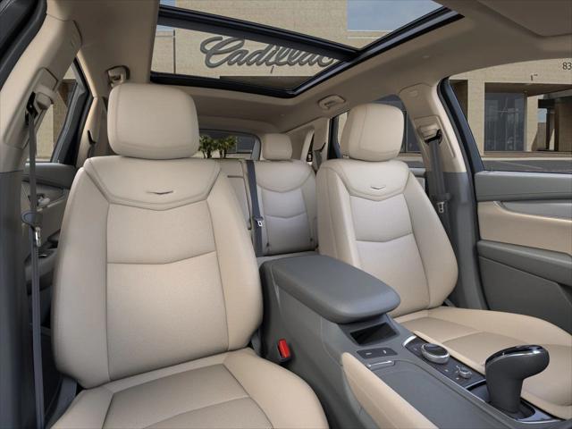 new 2025 Cadillac XT5 car, priced at $53,904
