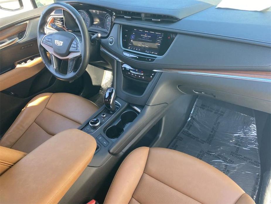 used 2021 Cadillac XT5 car, priced at $41,377