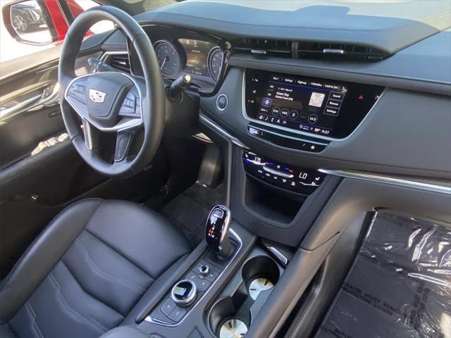 used 2024 Cadillac XT5 car, priced at $57,900