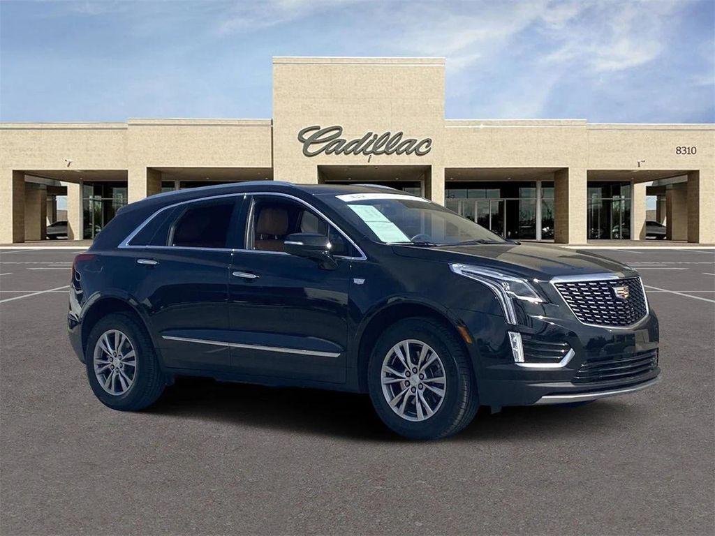 used 2022 Cadillac XT5 car, priced at $31,497