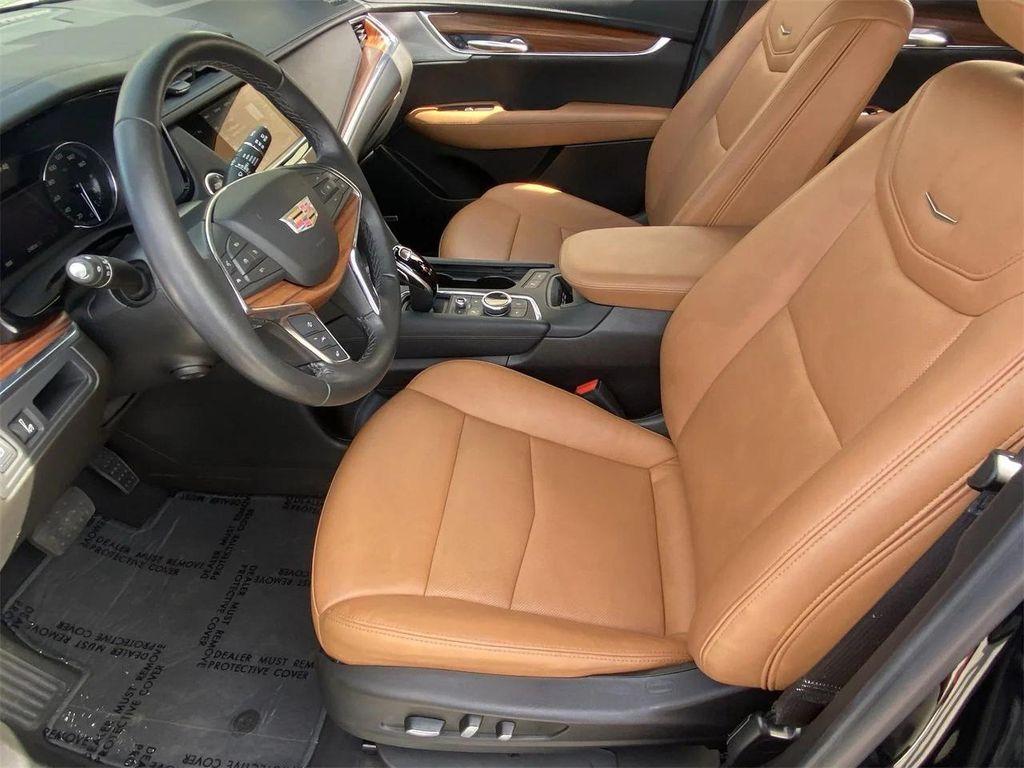 used 2022 Cadillac XT5 car, priced at $31,497