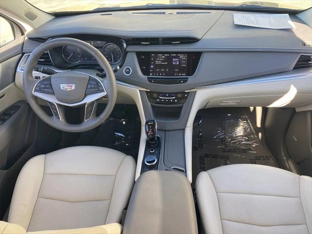 used 2024 Cadillac XT5 car, priced at $47,456