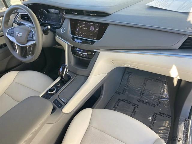 used 2024 Cadillac XT5 car, priced at $47,456