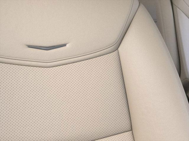 new 2025 Cadillac XT6 car, priced at $57,234