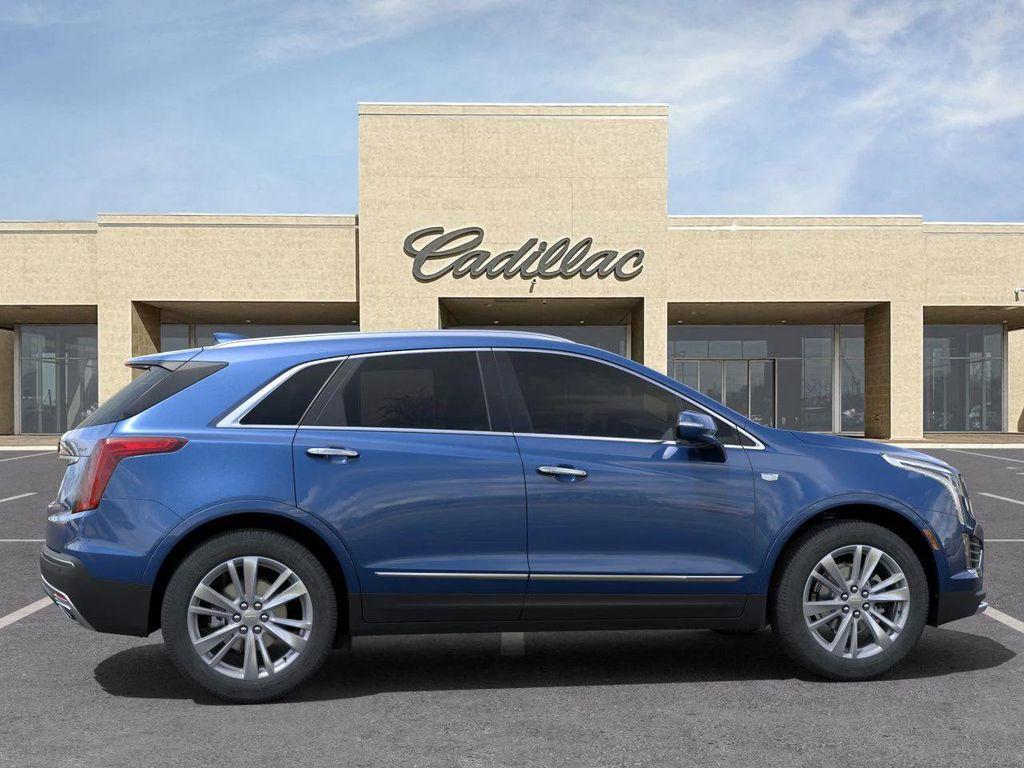 new 2025 Cadillac XT5 car, priced at $50,636