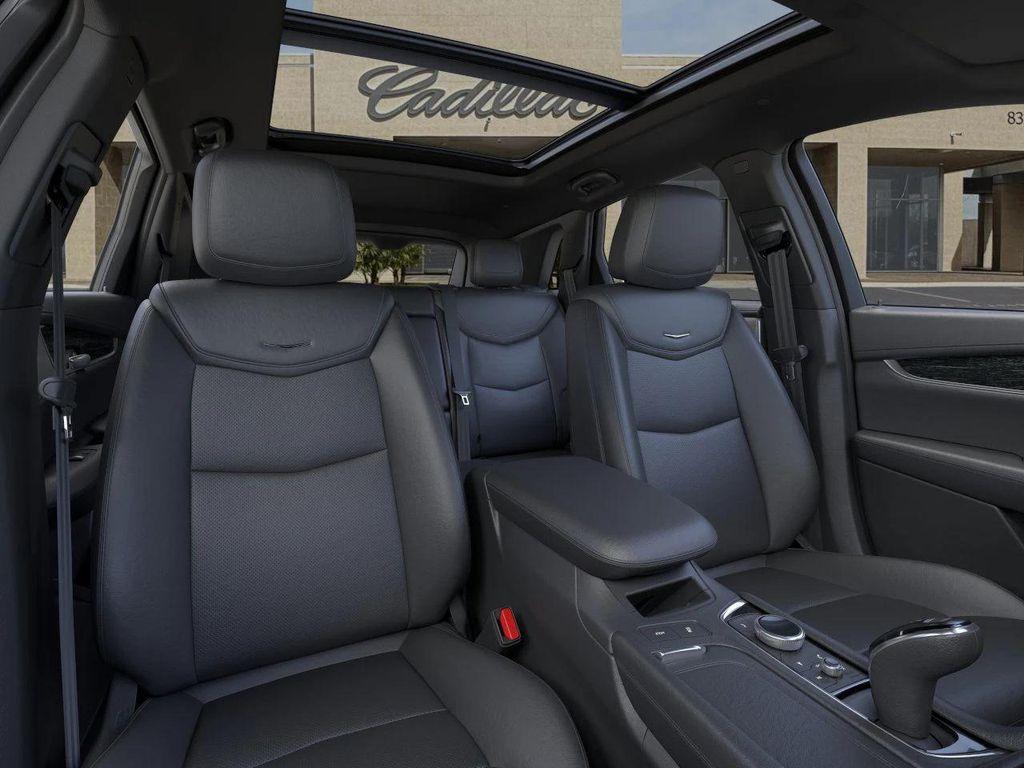 new 2025 Cadillac XT5 car, priced at $50,636