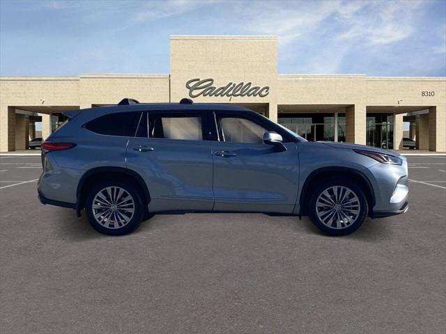 used 2020 Toyota Highlander car, priced at $32,949