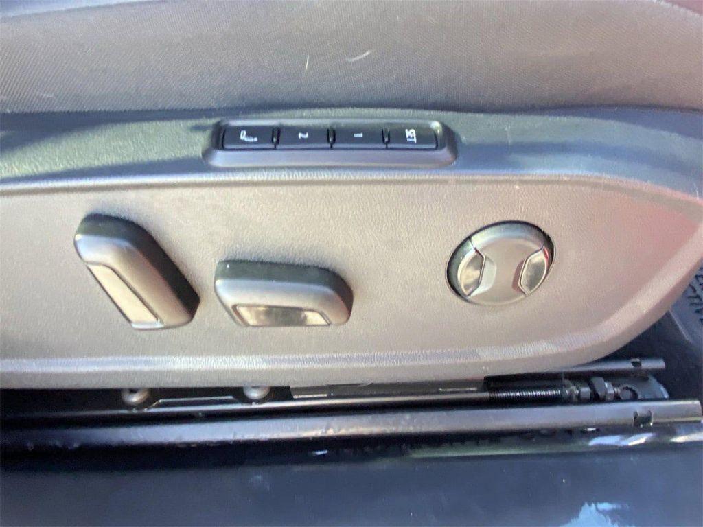 used 2022 Volkswagen ID.4 car, priced at $20,900