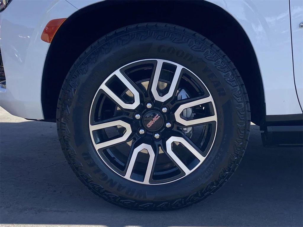 used 2023 GMC Yukon car, priced at $65,981
