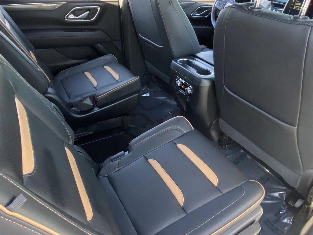 used 2023 GMC Yukon car, priced at $65,981