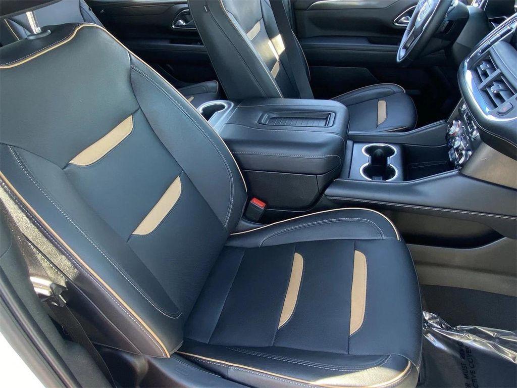 used 2023 GMC Yukon car, priced at $65,981