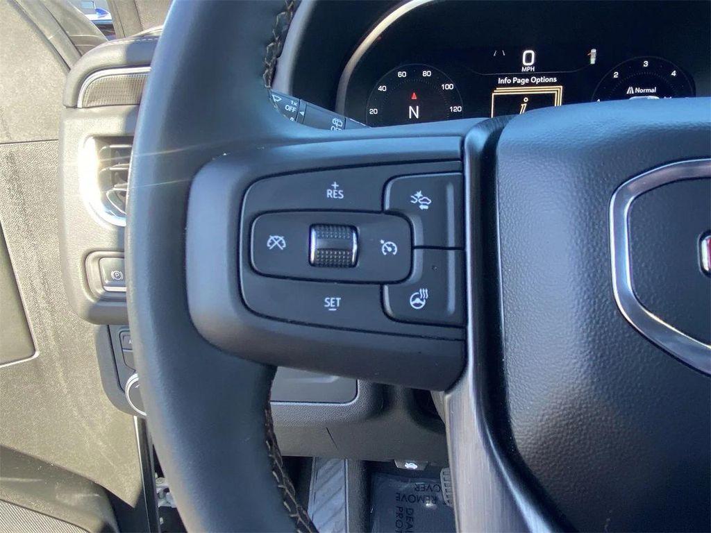 used 2023 GMC Yukon car, priced at $65,981