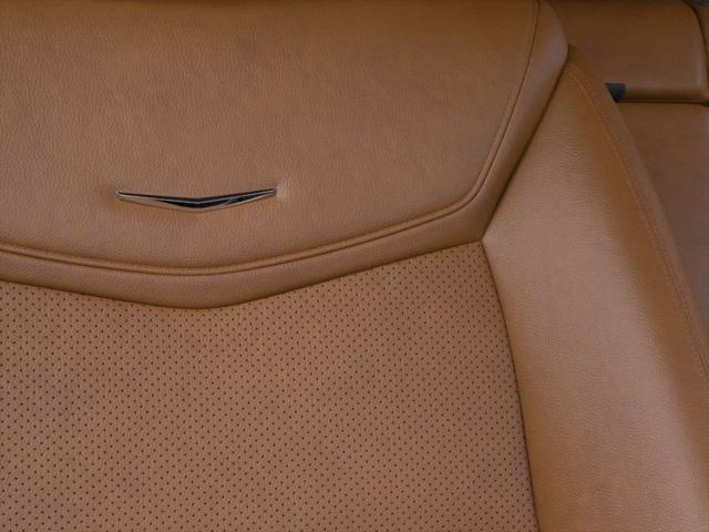 new 2025 Cadillac XT5 car, priced at $53,379