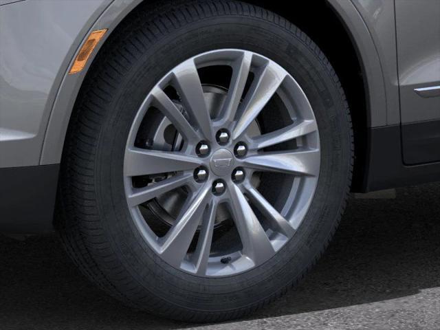 new 2025 Cadillac XT5 car, priced at $53,379