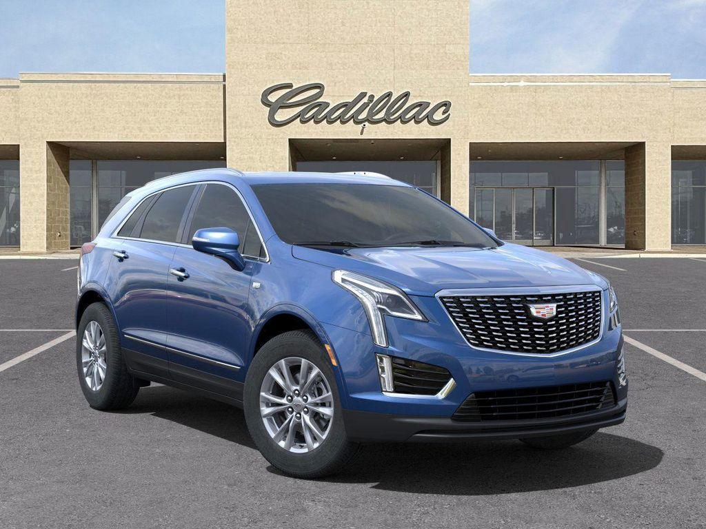new 2025 Cadillac XT5 car, priced at $43,216