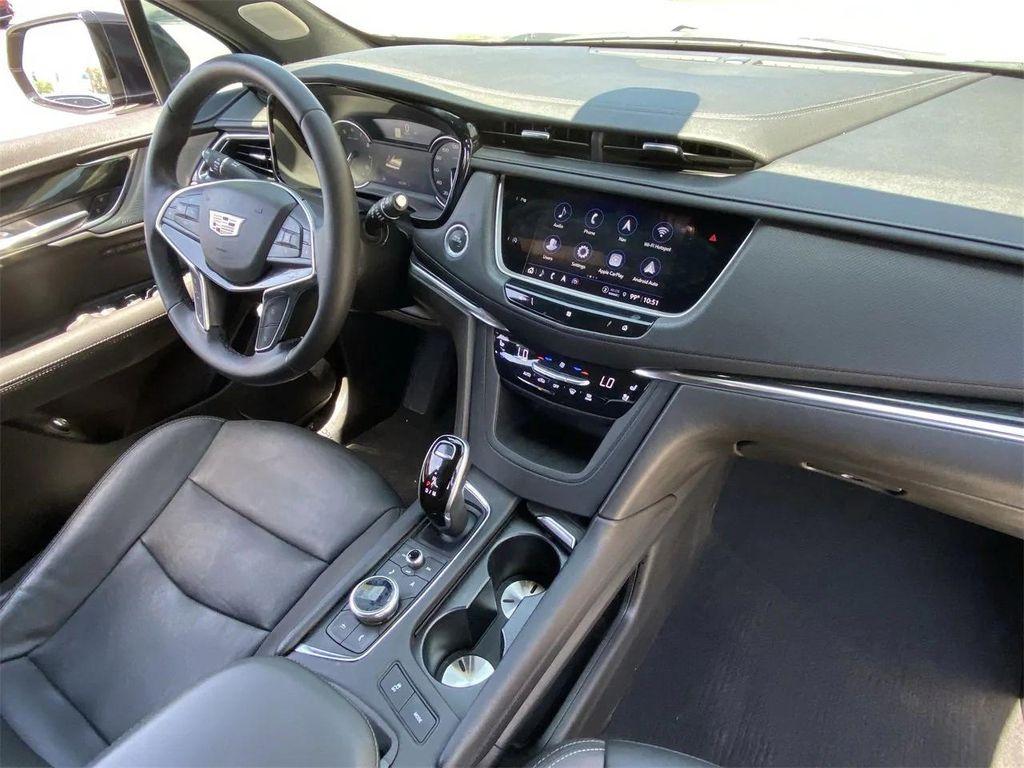 used 2021 Cadillac XT5 car, priced at $29,957