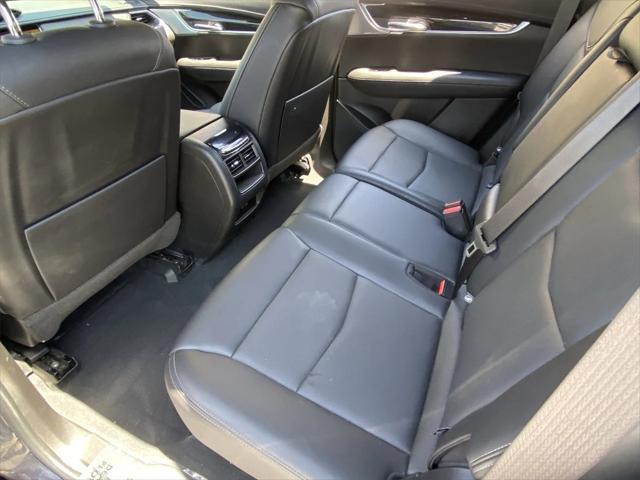 used 2021 Cadillac XT5 car, priced at $34,900