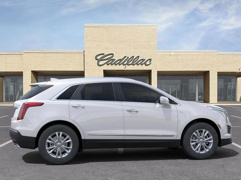 new 2025 Cadillac XT5 car, priced at $43,860