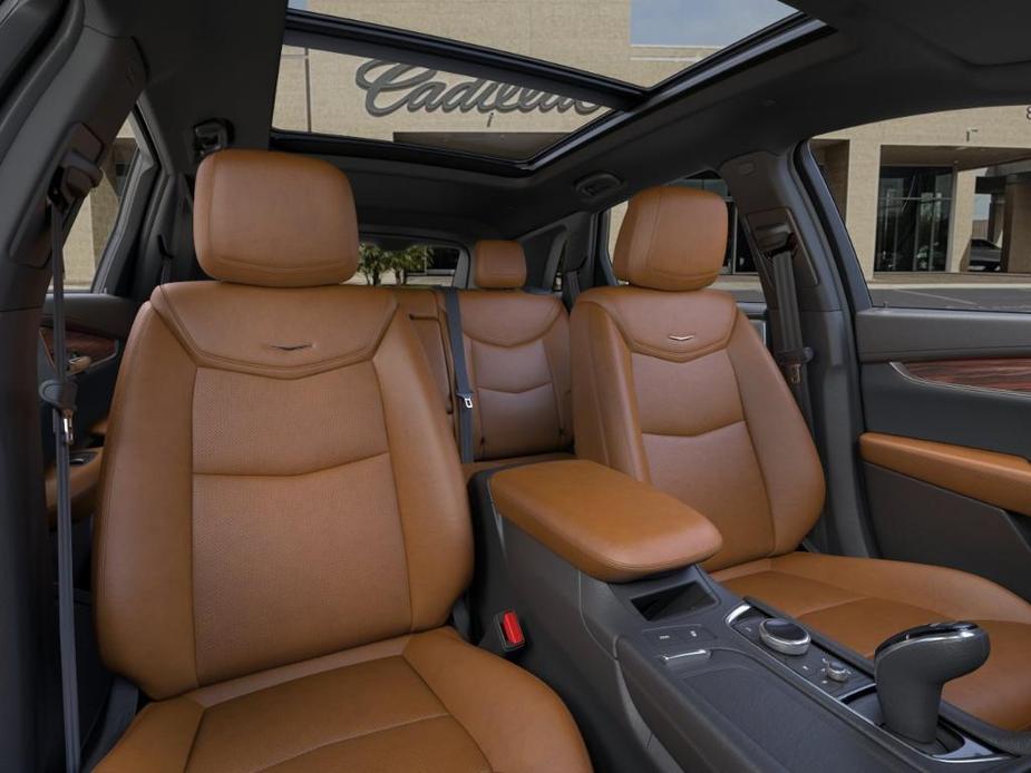 new 2024 Cadillac XT5 car, priced at $58,214