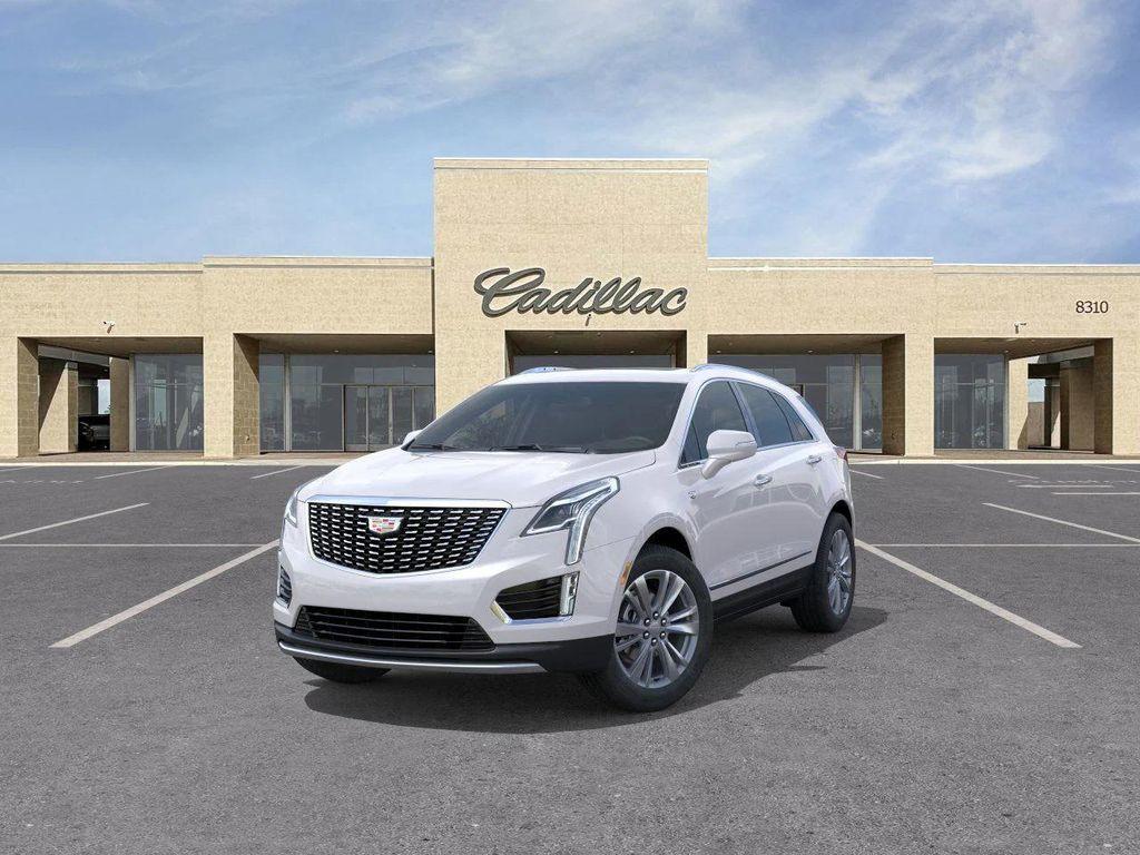 new 2025 Cadillac XT5 car, priced at $54,634