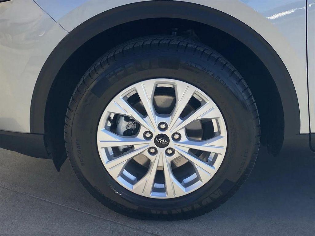 used 2024 Ford Escape car, priced at $22,900