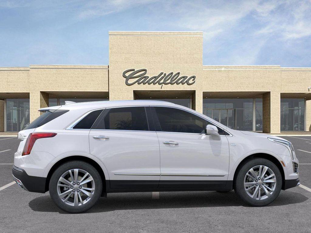 new 2025 Cadillac XT5 car, priced at $53,914