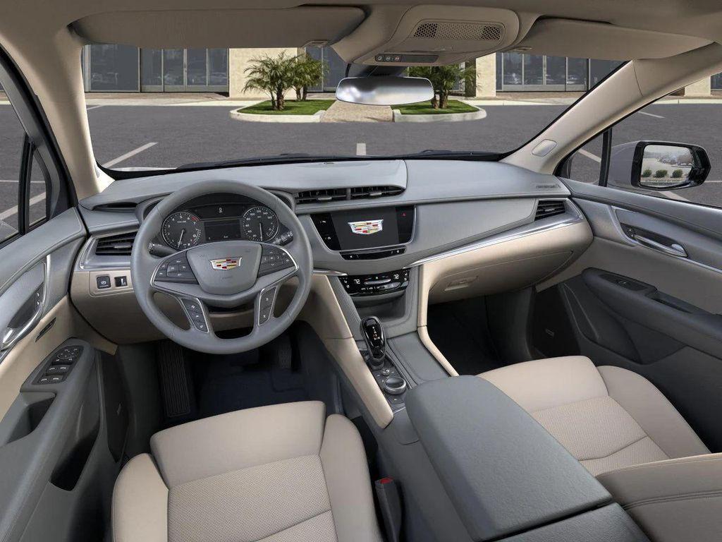 new 2025 Cadillac XT5 car, priced at $53,914