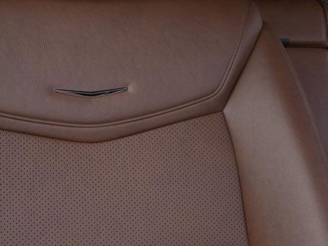 new 2025 Cadillac XT5 car, priced at $55,349