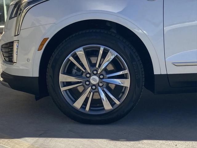 used 2021 Cadillac XT5 car, priced at $40,900