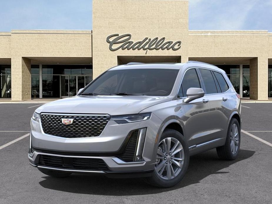 new 2024 Cadillac XT6 car, priced at $58,439