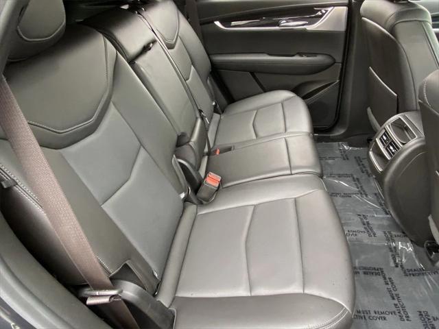 used 2022 Cadillac XT5 car, priced at $39,900