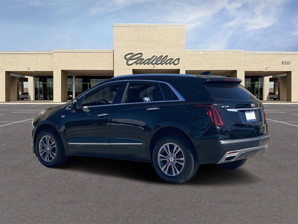 used 2021 Cadillac XT5 car, priced at $23,450
