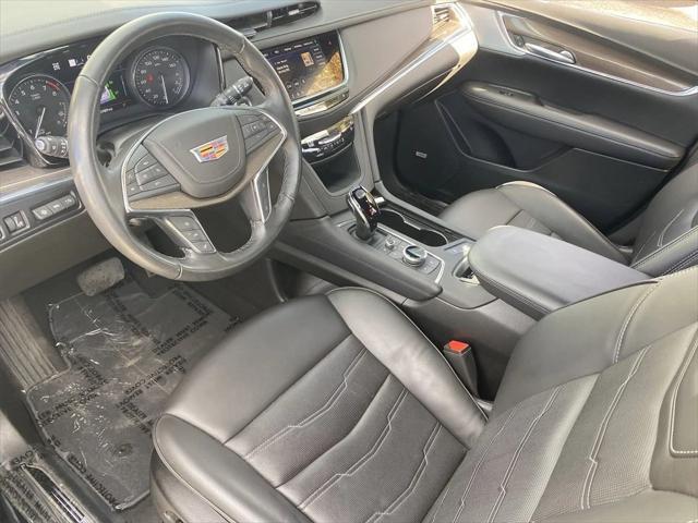 used 2024 Cadillac XT5 car, priced at $51,873