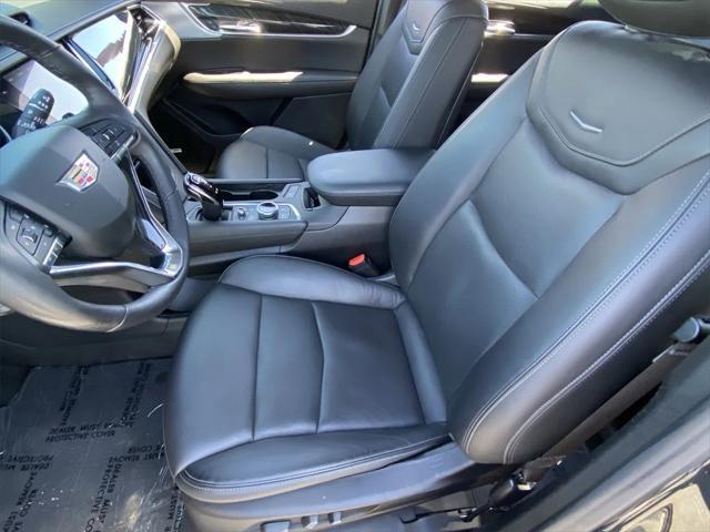 used 2020 Cadillac XT6 car, priced at $33,600