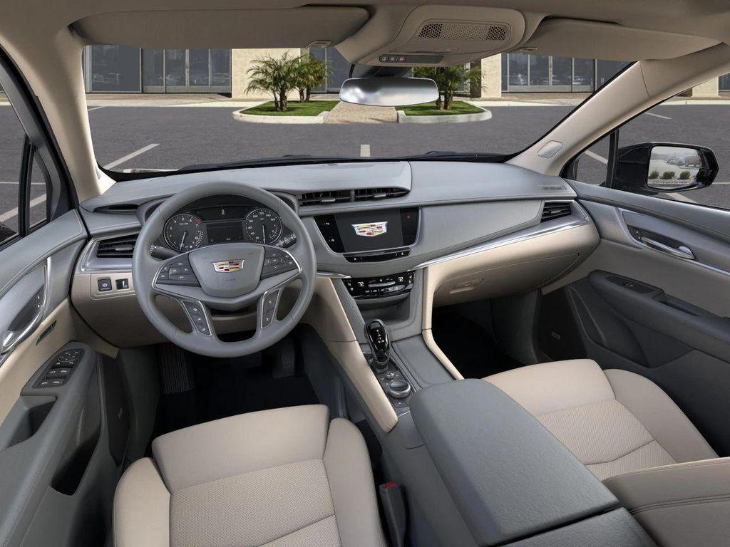 new 2025 Cadillac XT5 car, priced at $54,034
